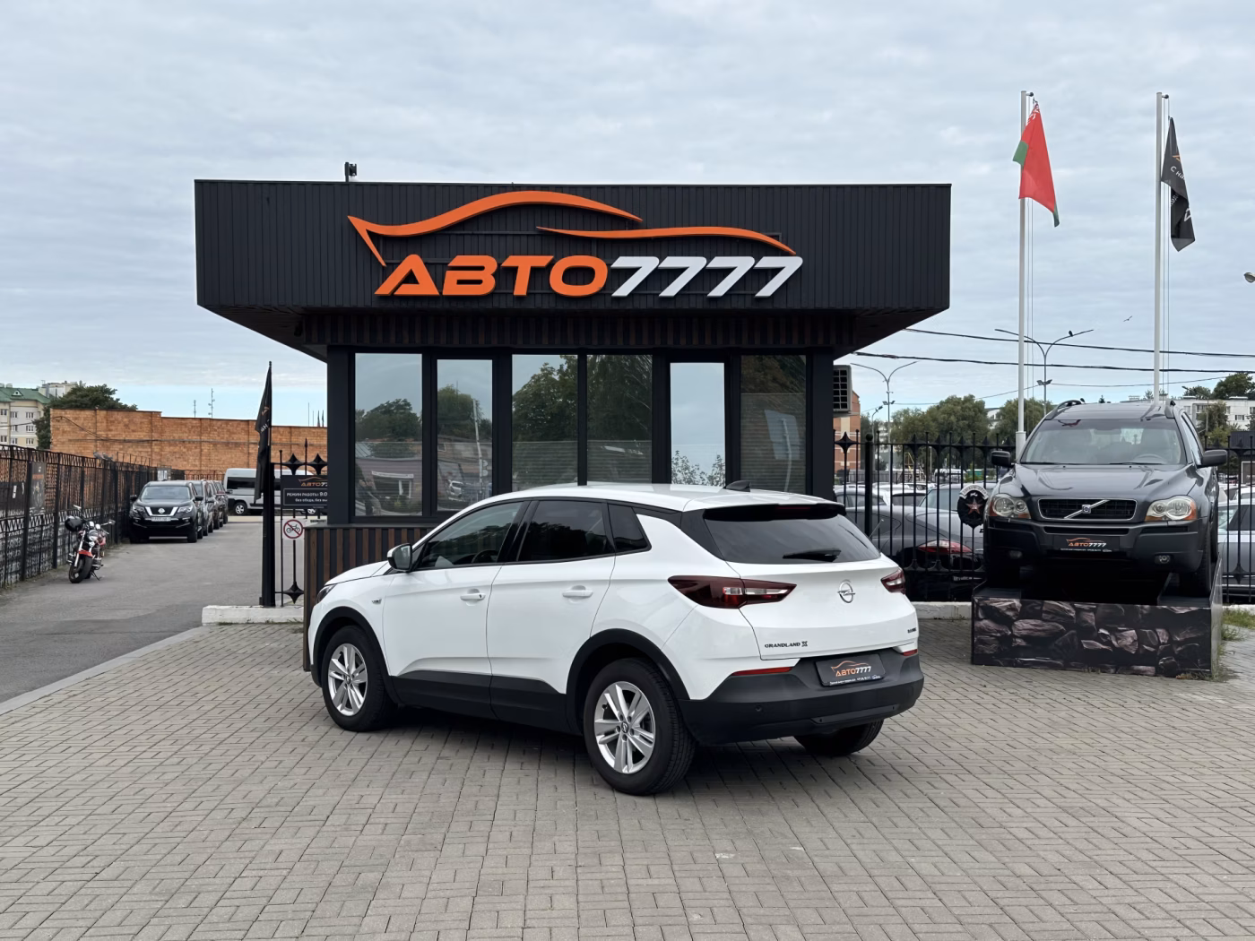 Opel Grandland X фото 4