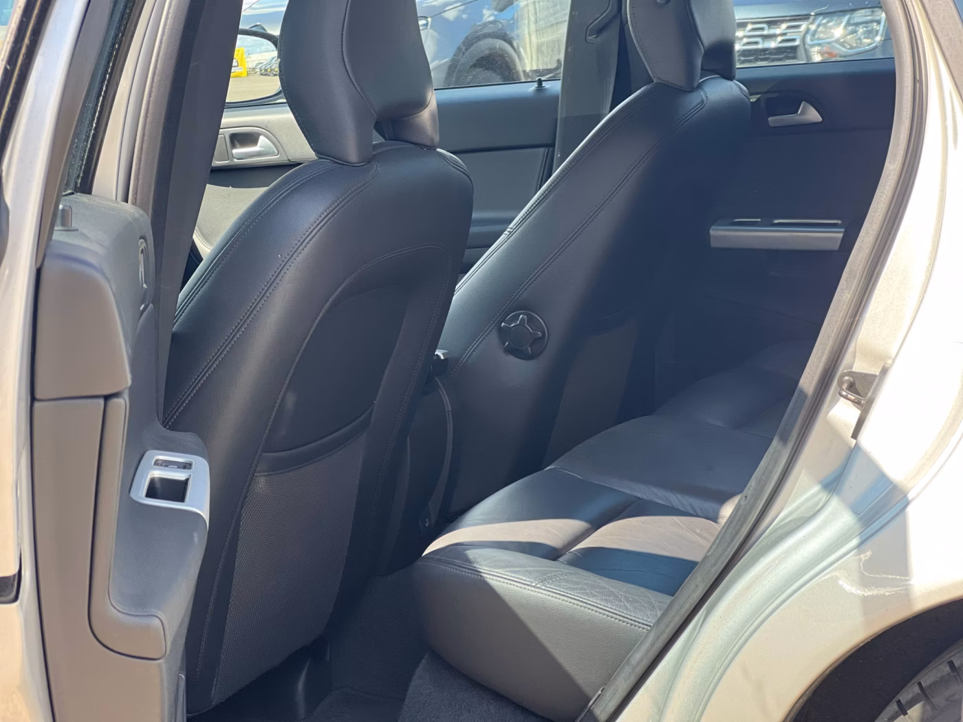 Volvo V50 фото 14