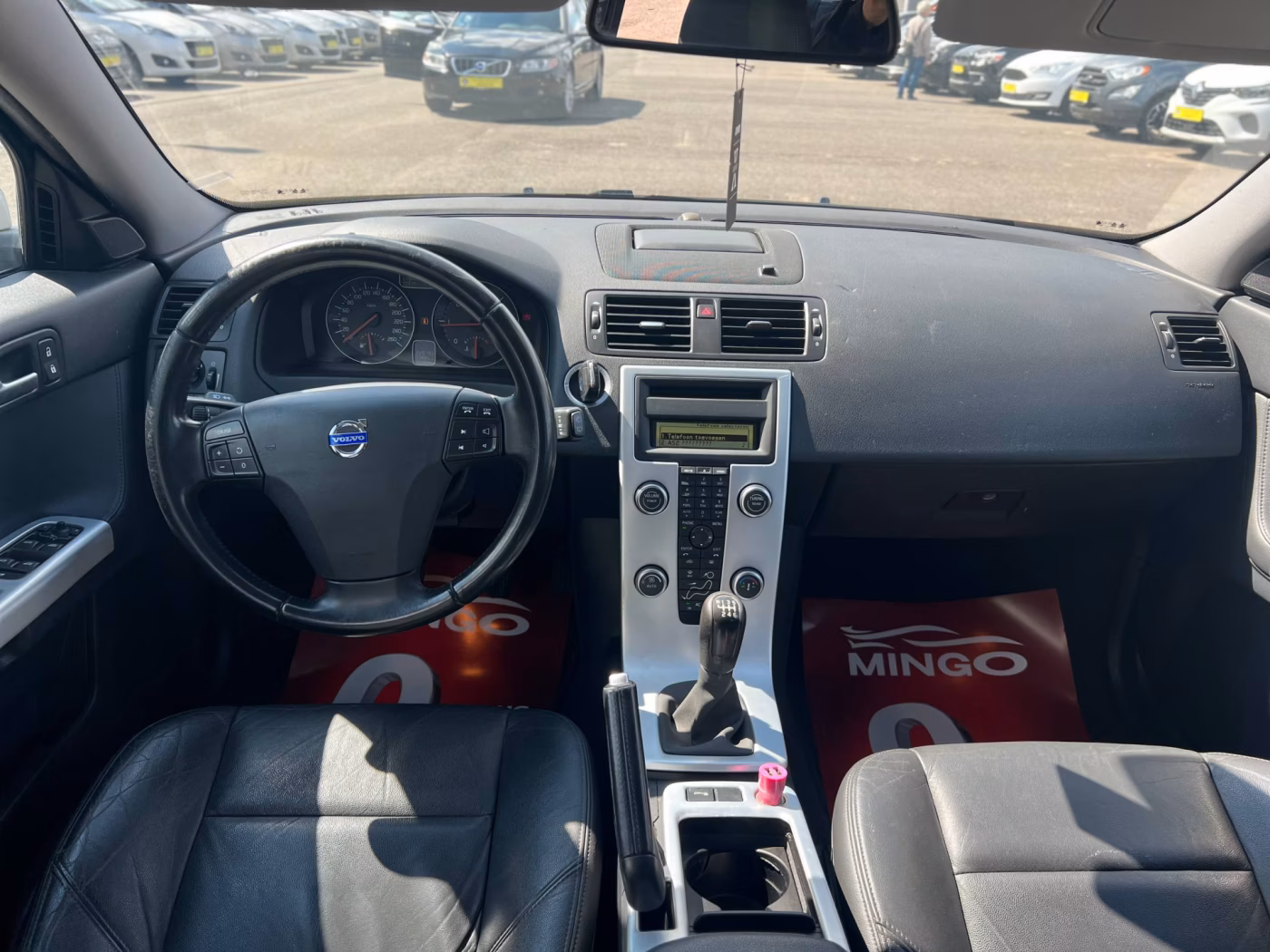 Volvo V50 фото 10