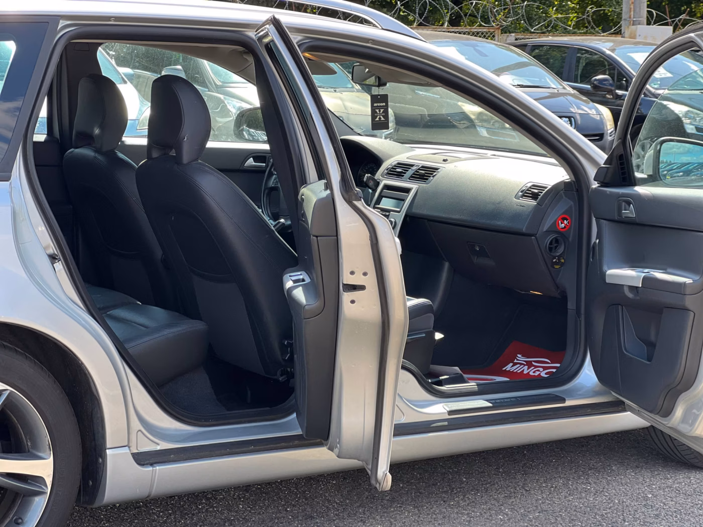 Volvo V50 фото 19