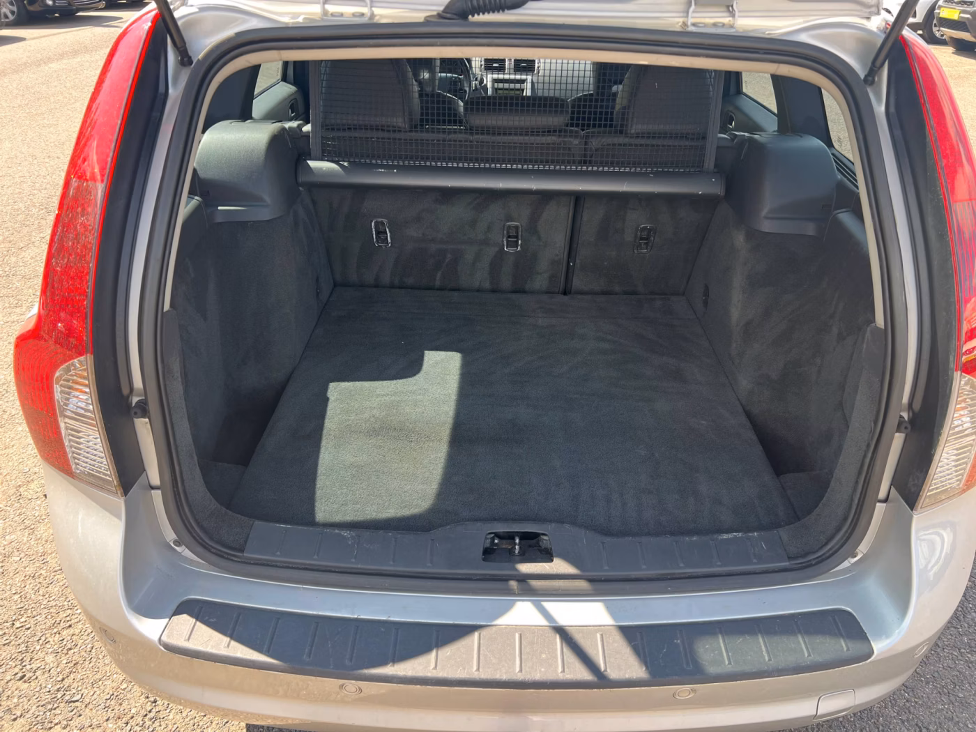 Volvo V50 фото 16