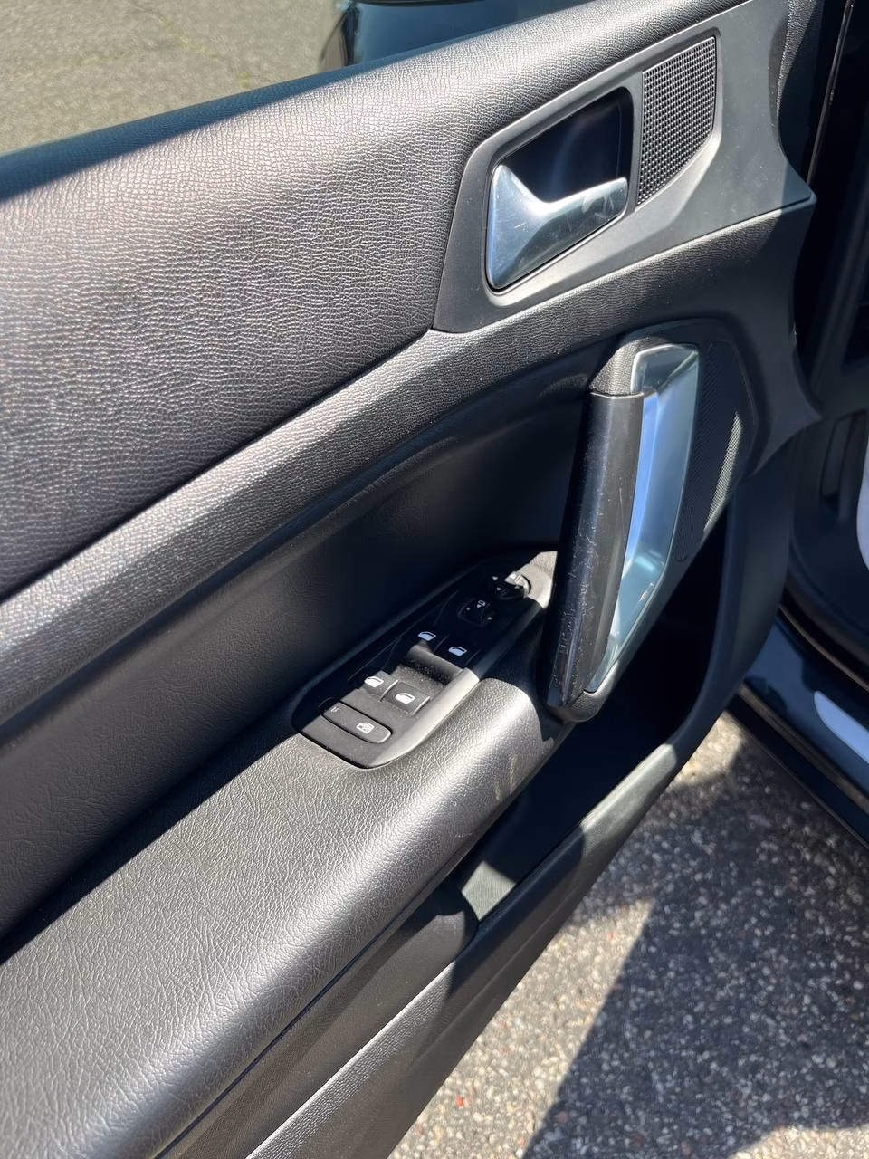 Peugeot 308 фото 8