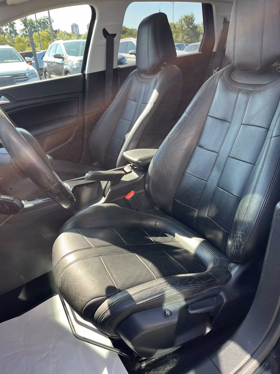 Peugeot 308 фото 9