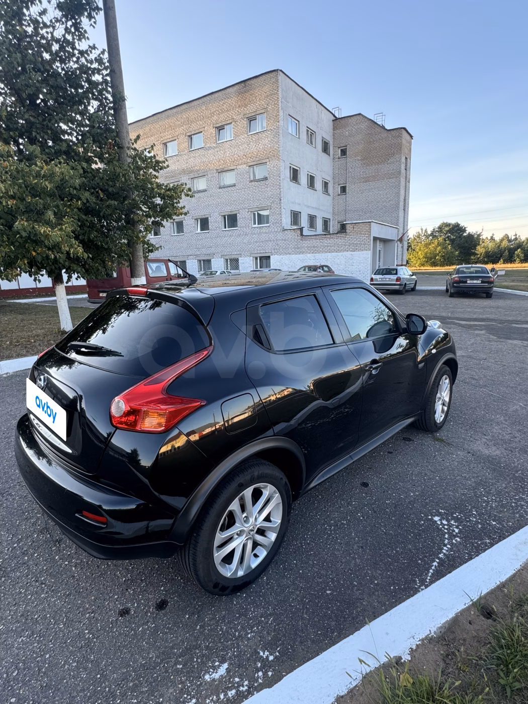 Nissan Juke фото 5