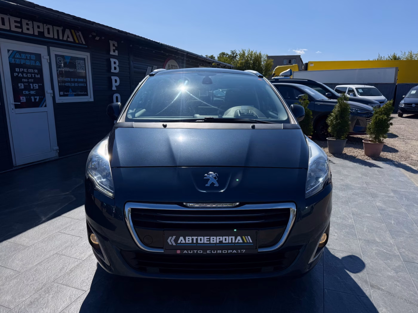 Peugeot 5008 фото 3