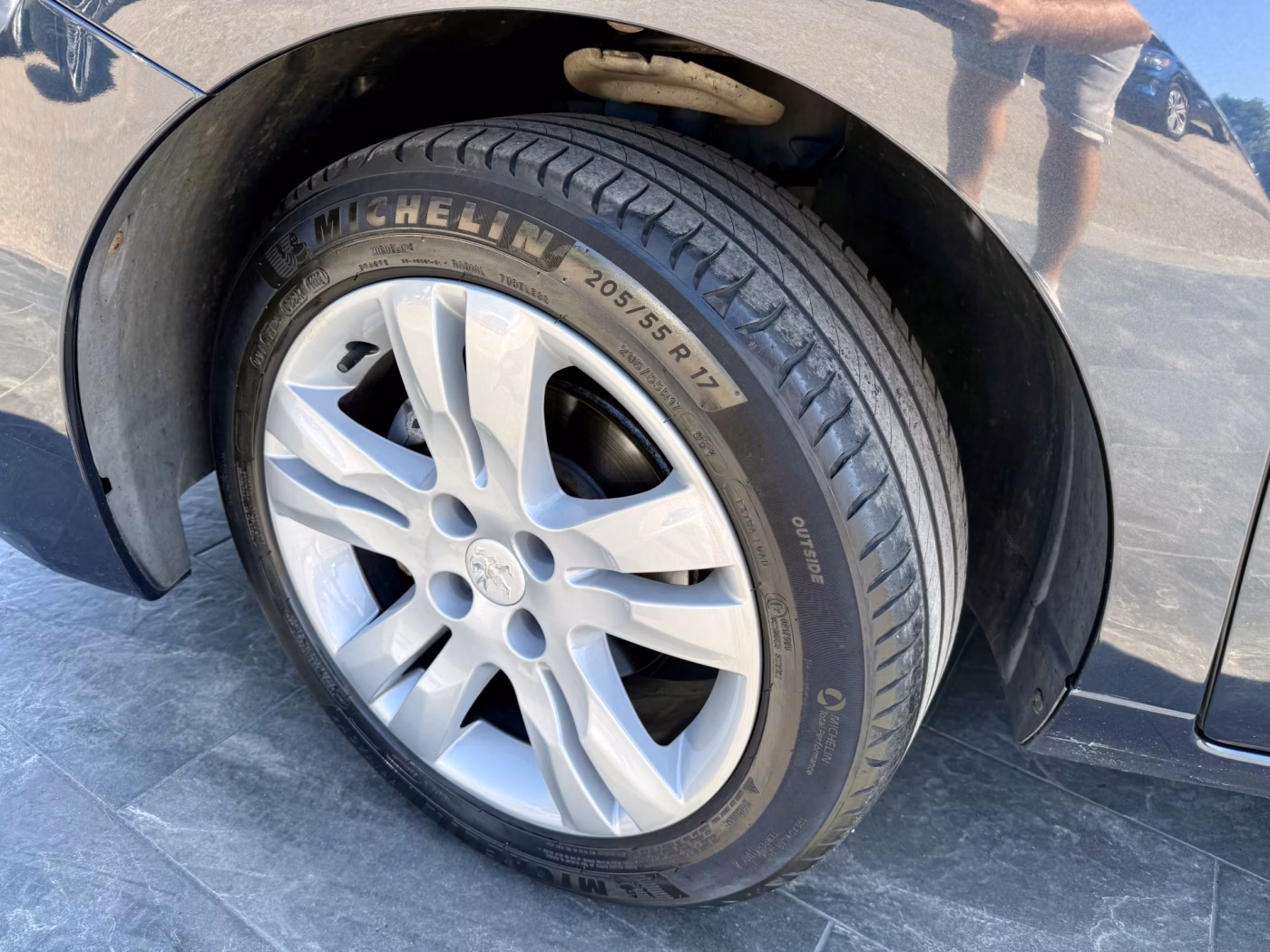 Peugeot 5008 фото 10