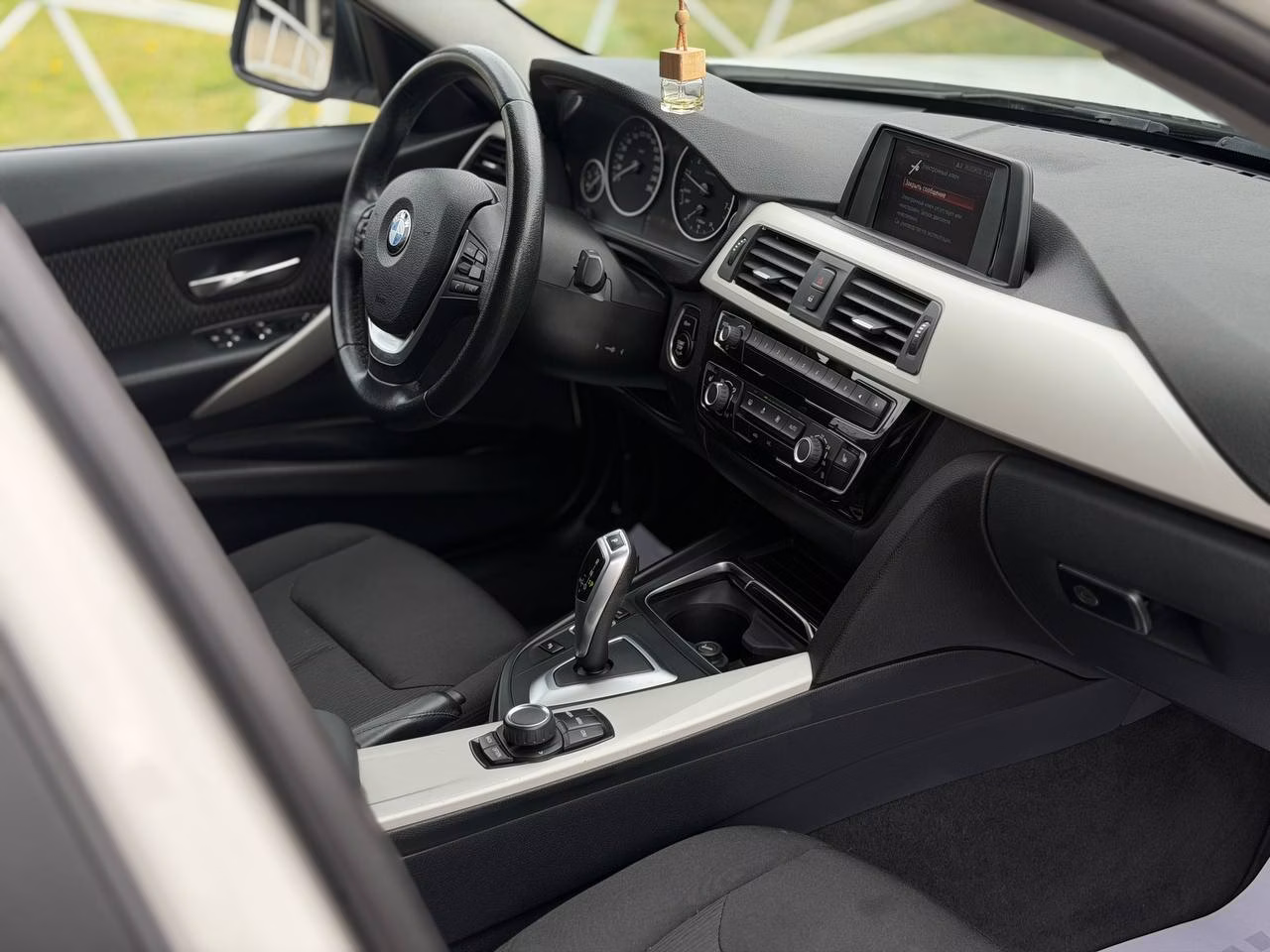 BMW 3 серия фото 10