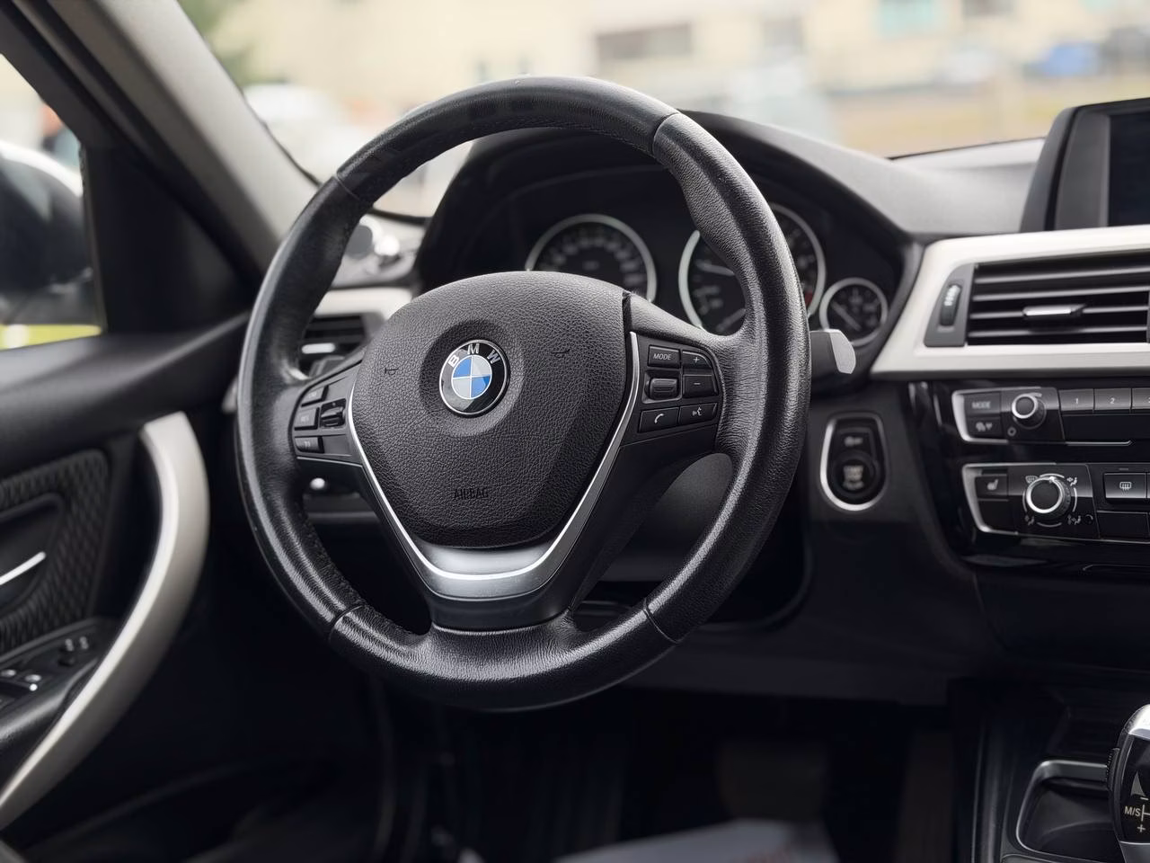 BMW 3 серия фото 13