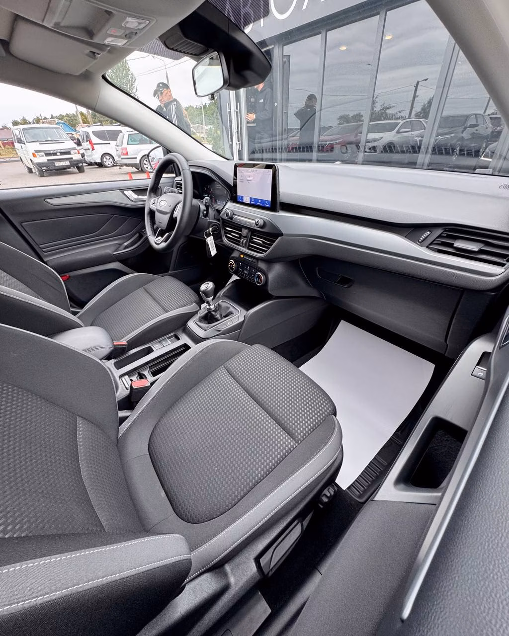 Ford Focus фото 14