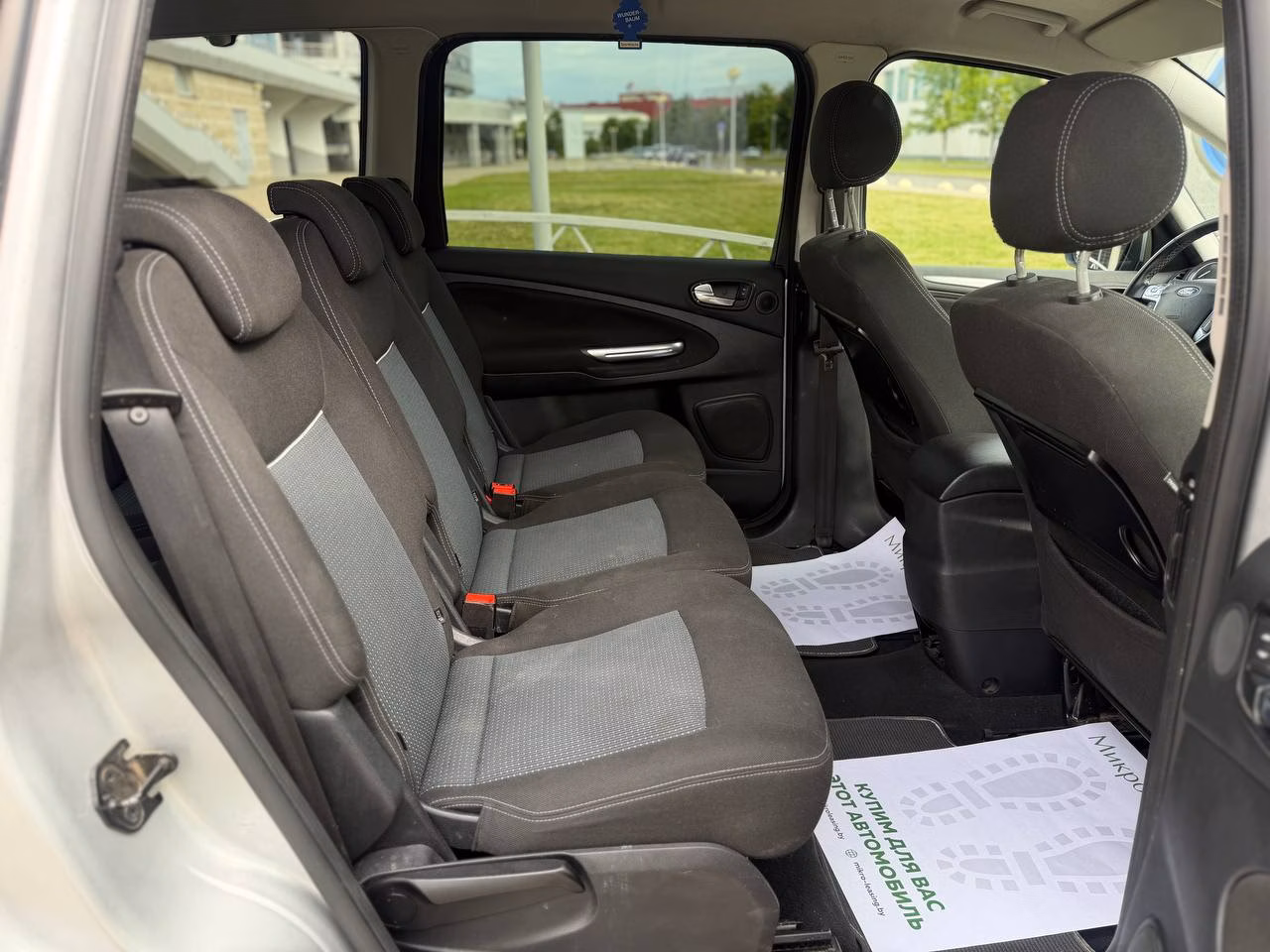 Ford Galaxy фото 7