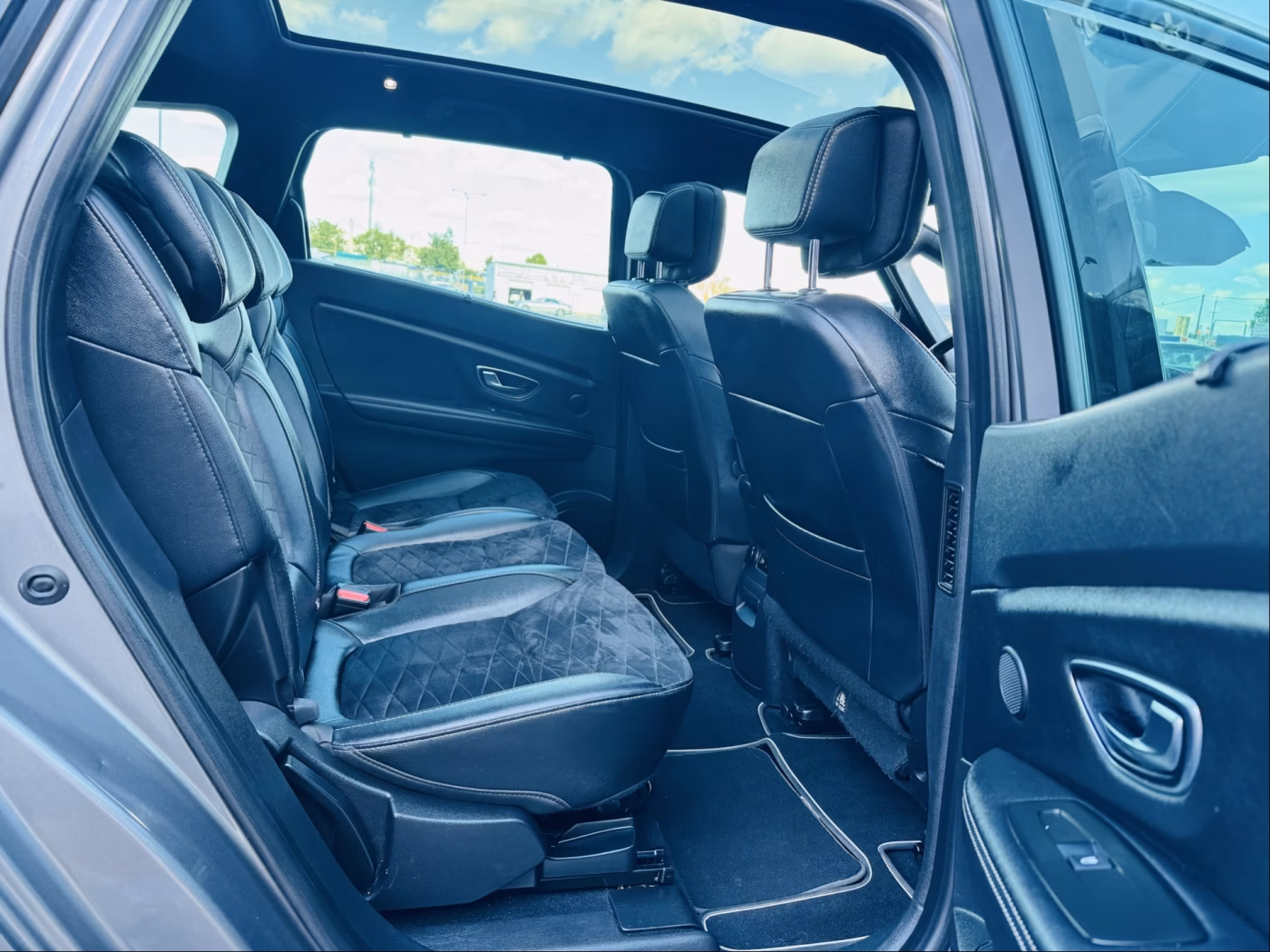 Renault Grand Scenic фото 8