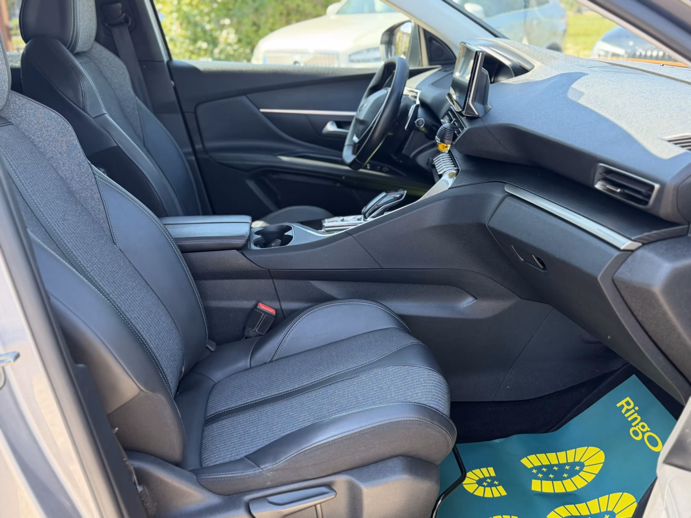 Peugeot 3008 фото 14