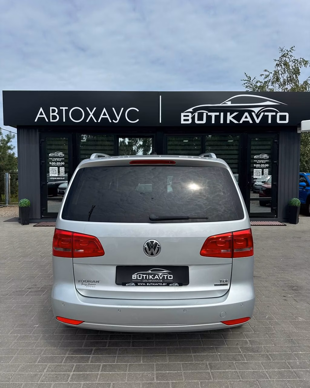 Volkswagen Touran фото 6