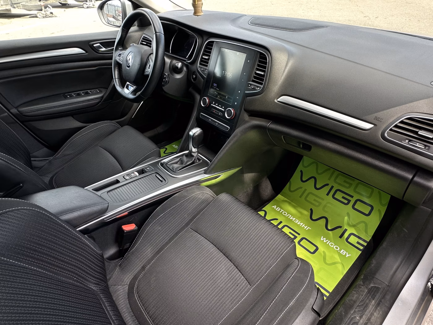 Renault Megane фото 16