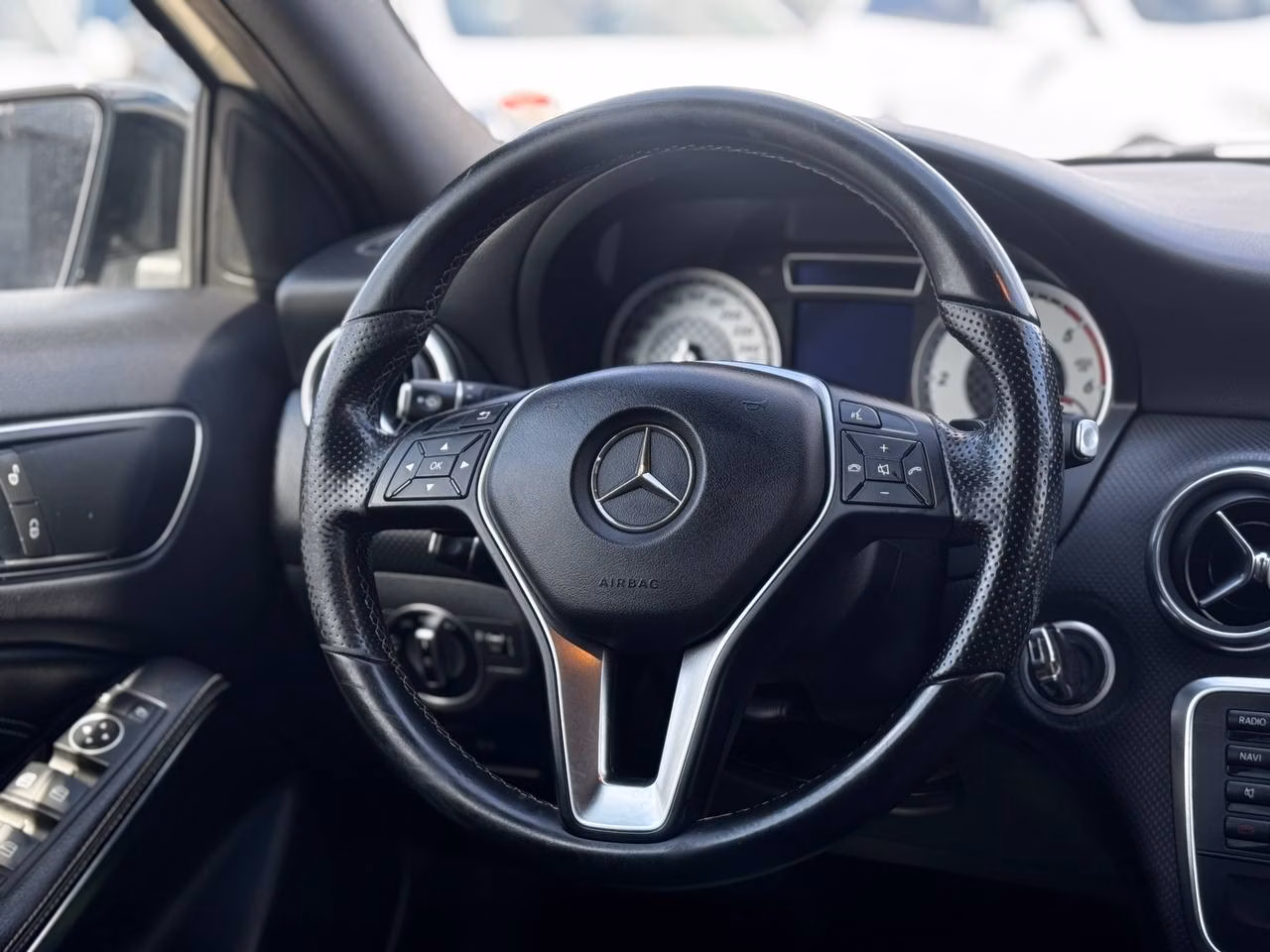 Mercedes-Benz A-Класс фото 11