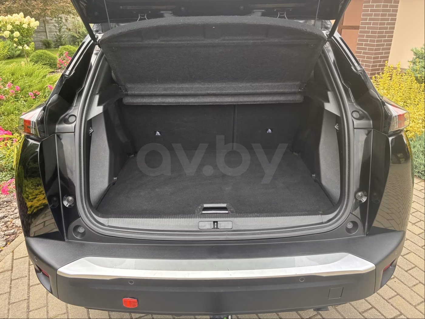 Peugeot 2008 фото 6