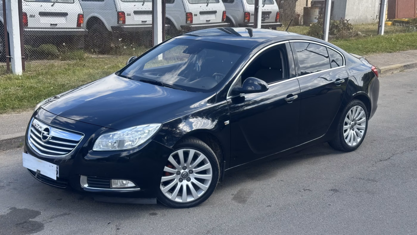 Opel Insignia фото 2
