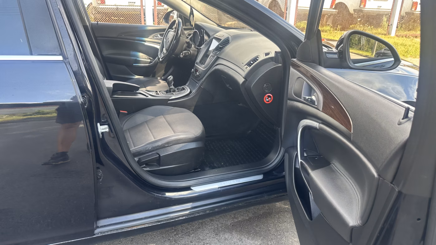 Opel Insignia фото 15