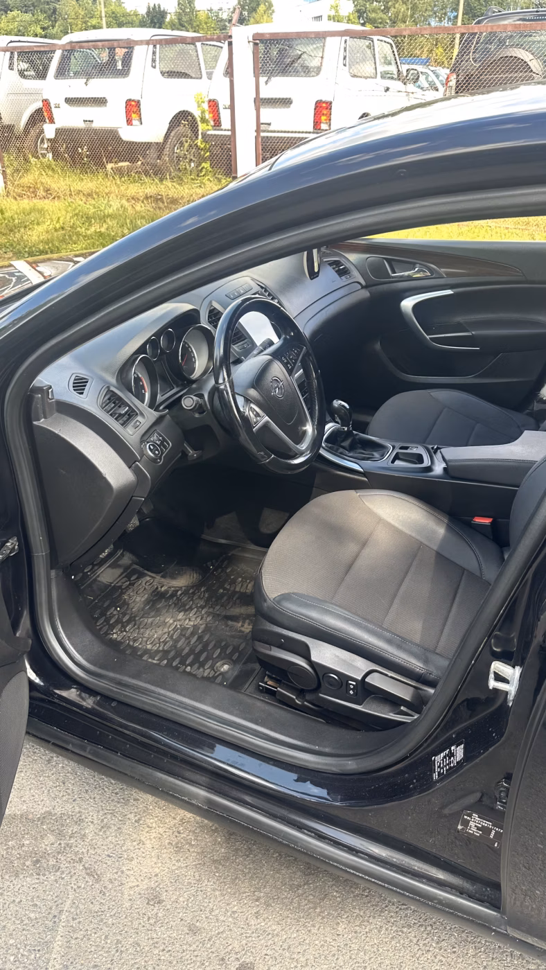 Opel Insignia фото 22