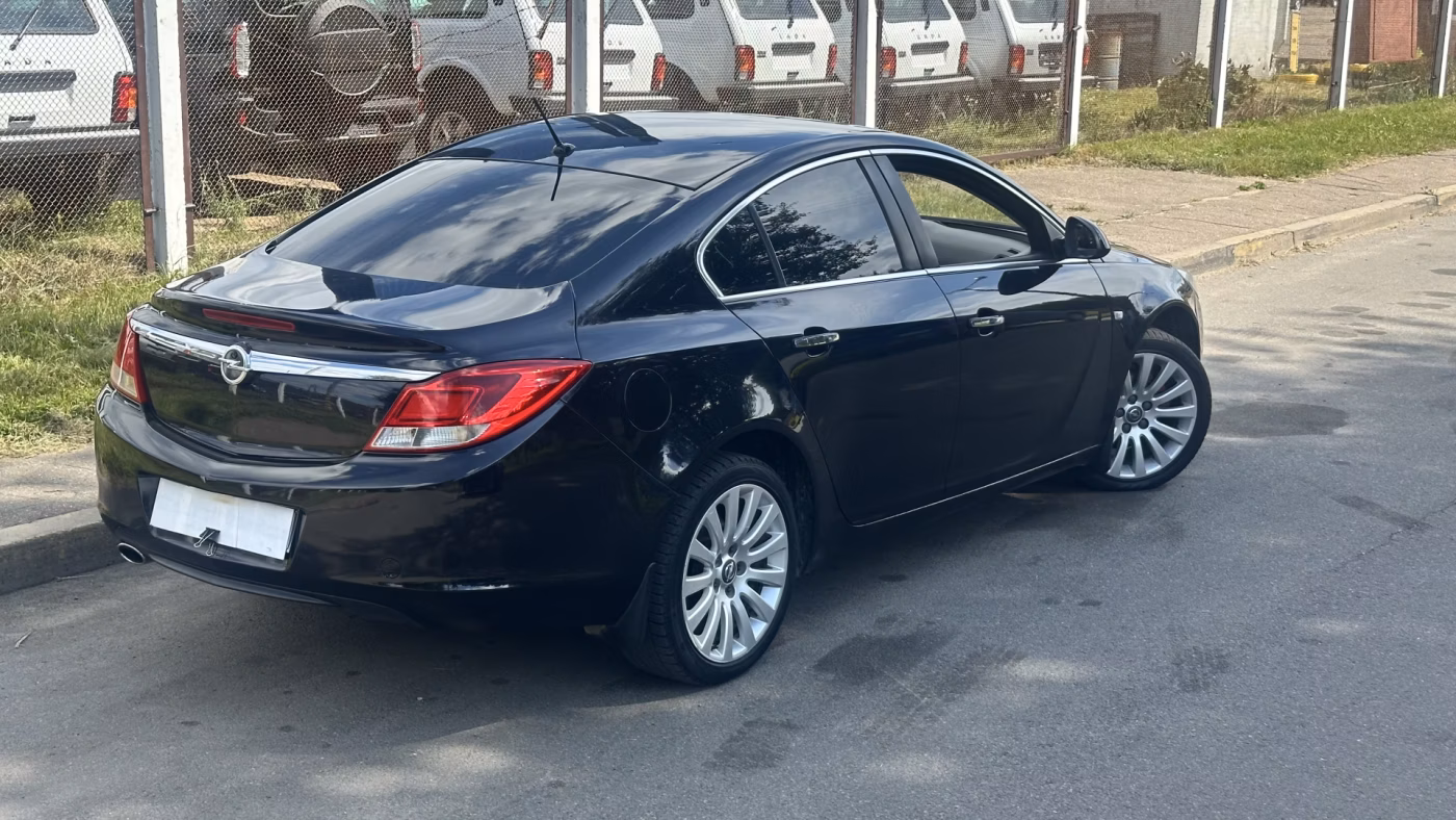 Opel Insignia фото 19