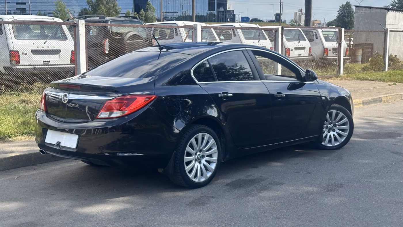 Opel Insignia фото 18