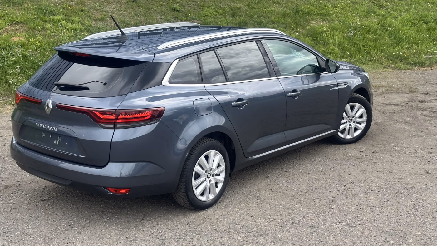 Renault Megane фото 12