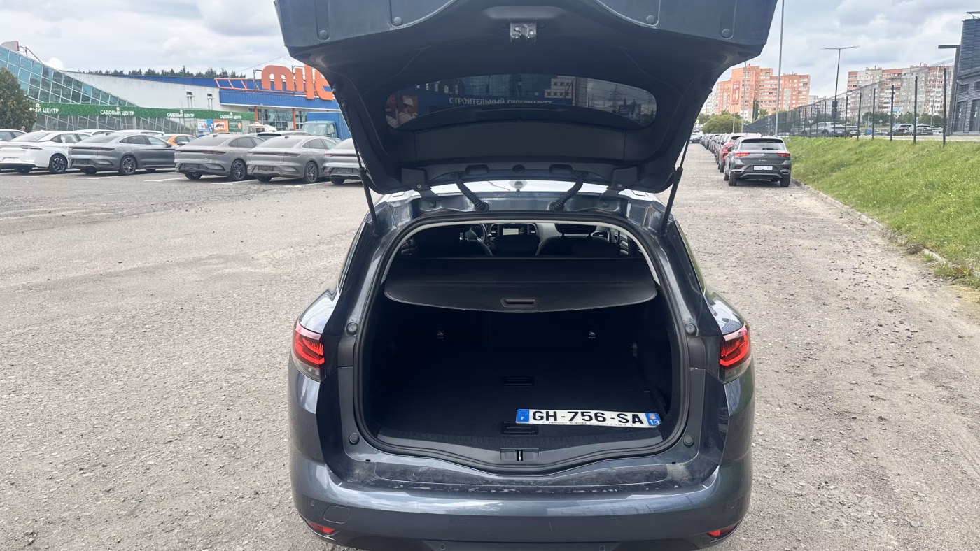 Renault Megane фото 21