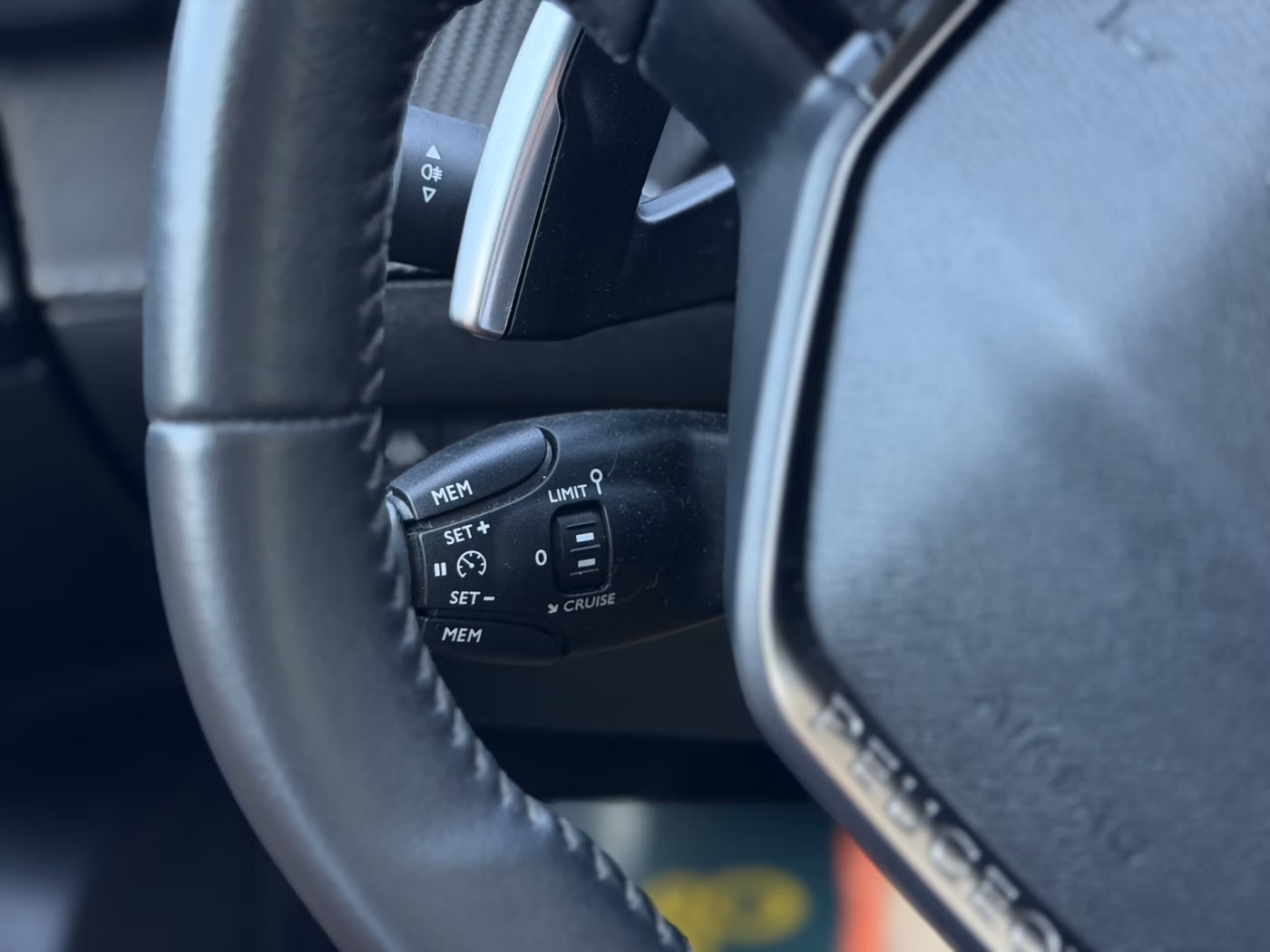 Peugeot 2008 фото 18