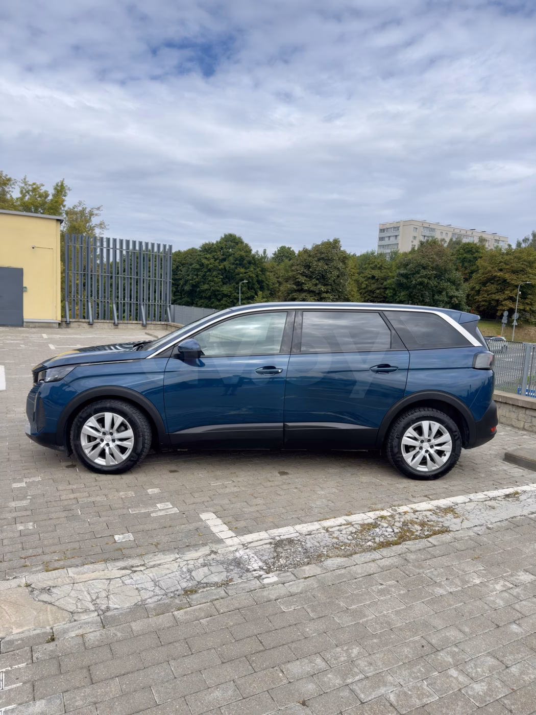 Peugeot 5008 фото 3