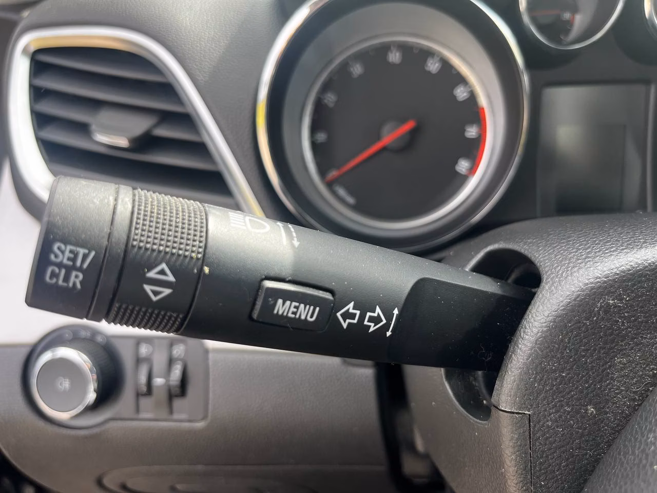 Opel Mokka фото 15