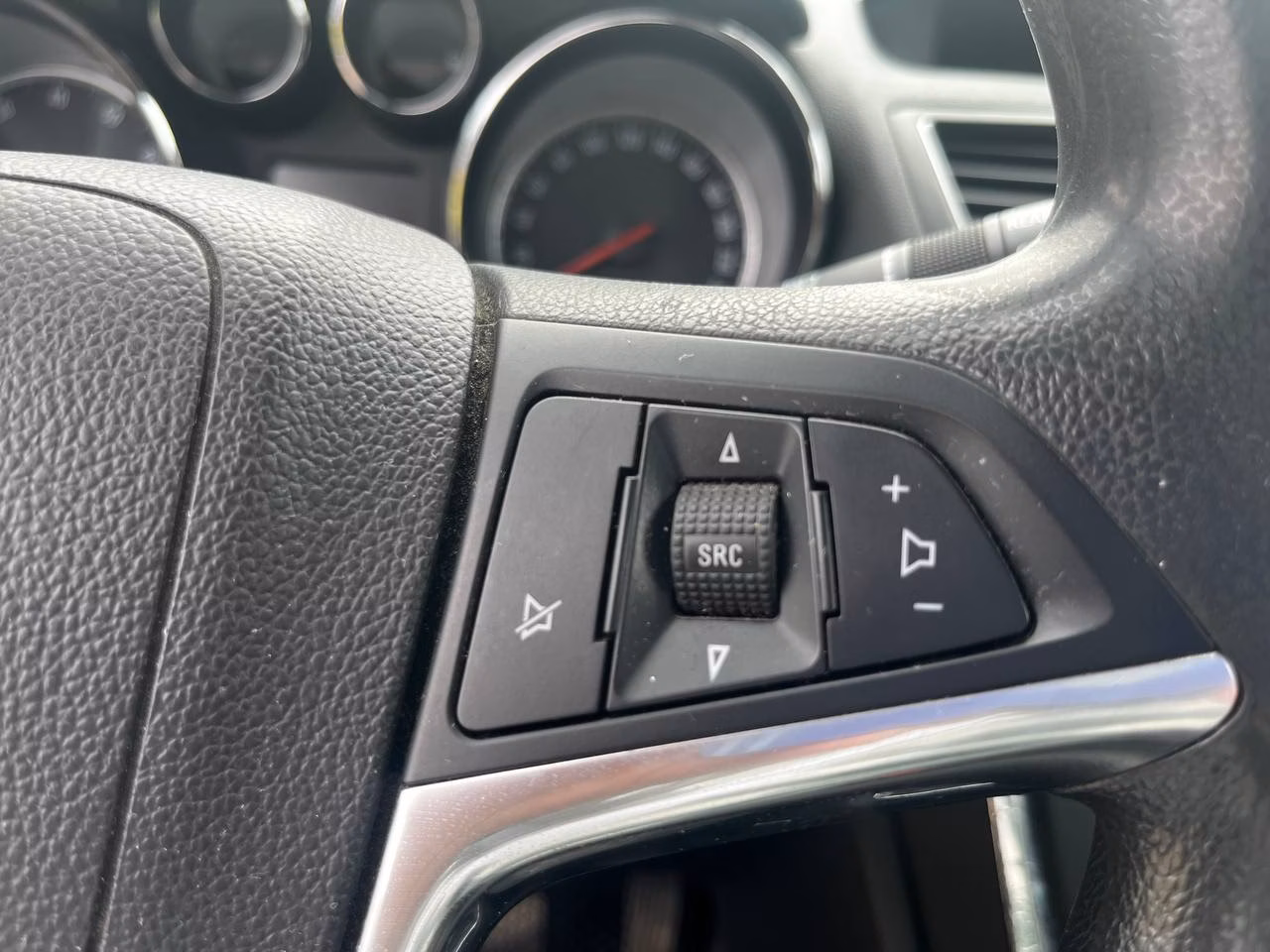 Opel Mokka фото 13