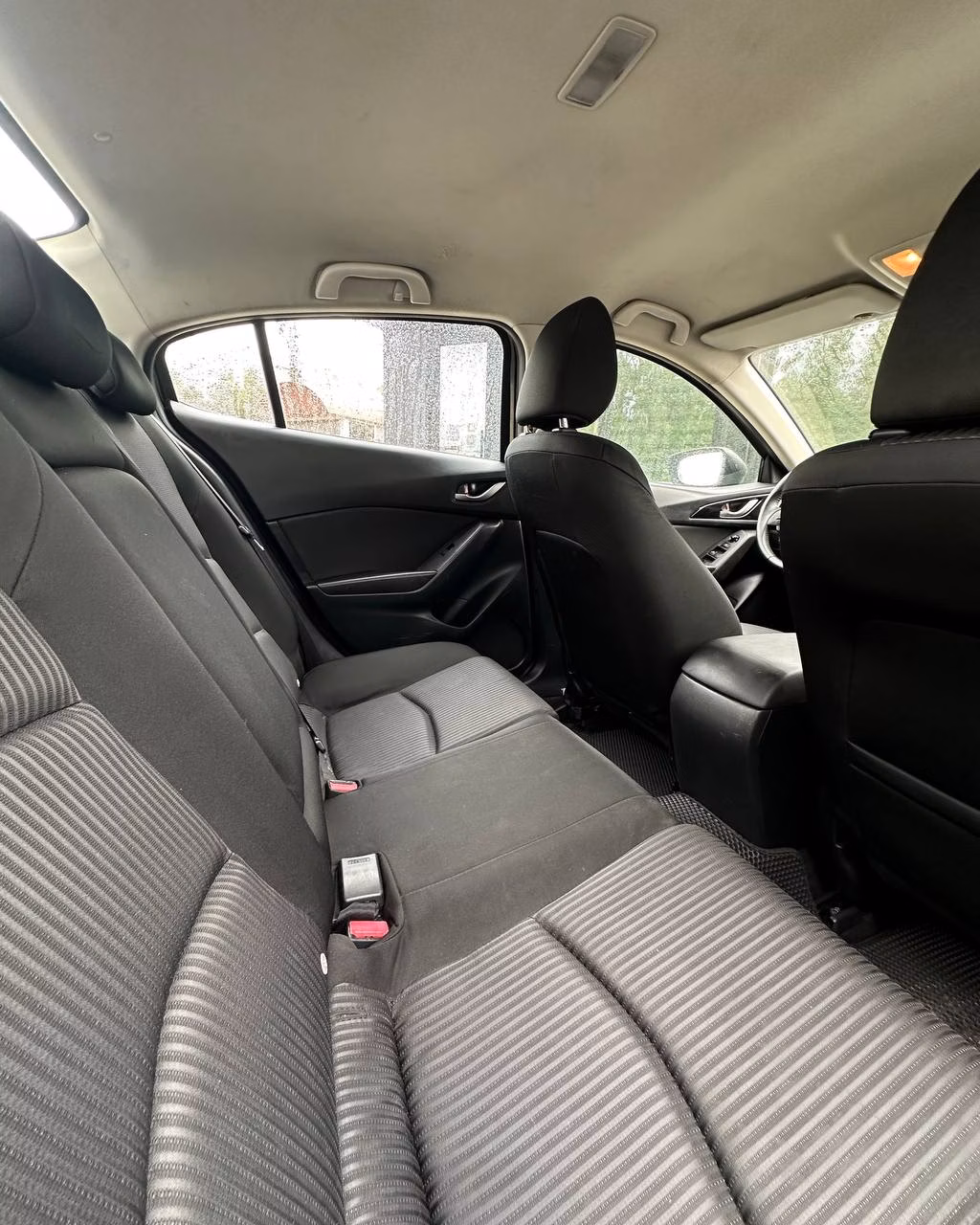 Mazda 3 фото 13
