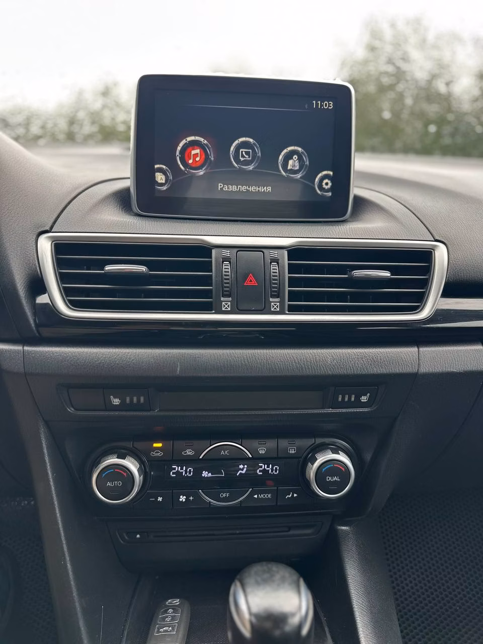 Mazda 3 фото 15