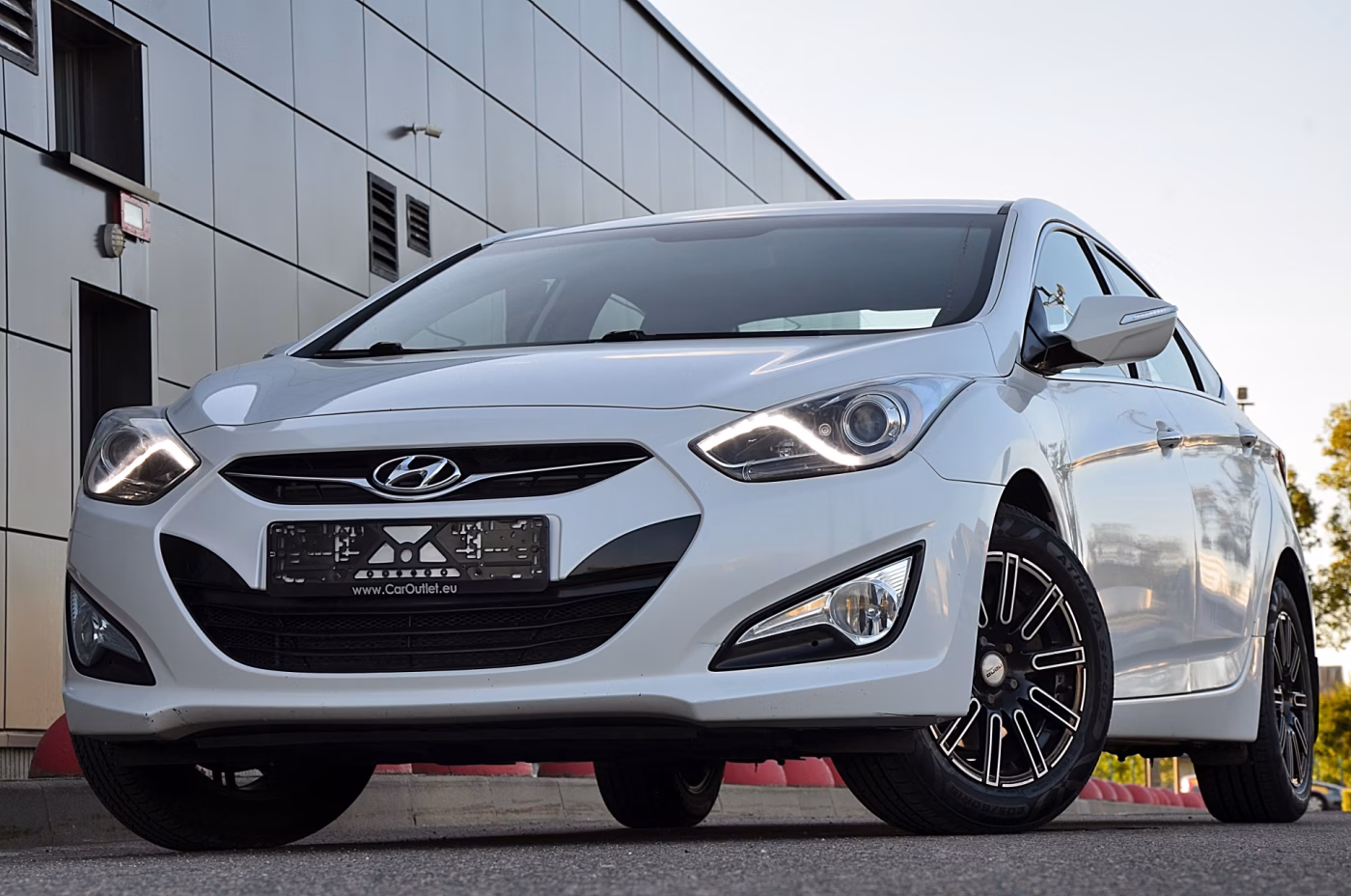 Hyundai i40 фото 2