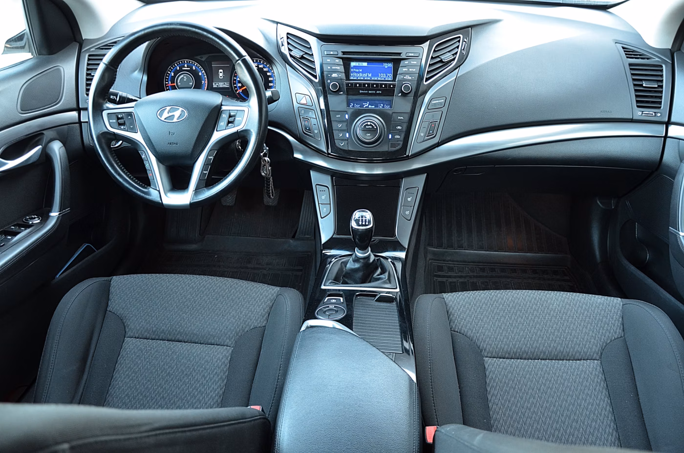 Hyundai i40 фото 19