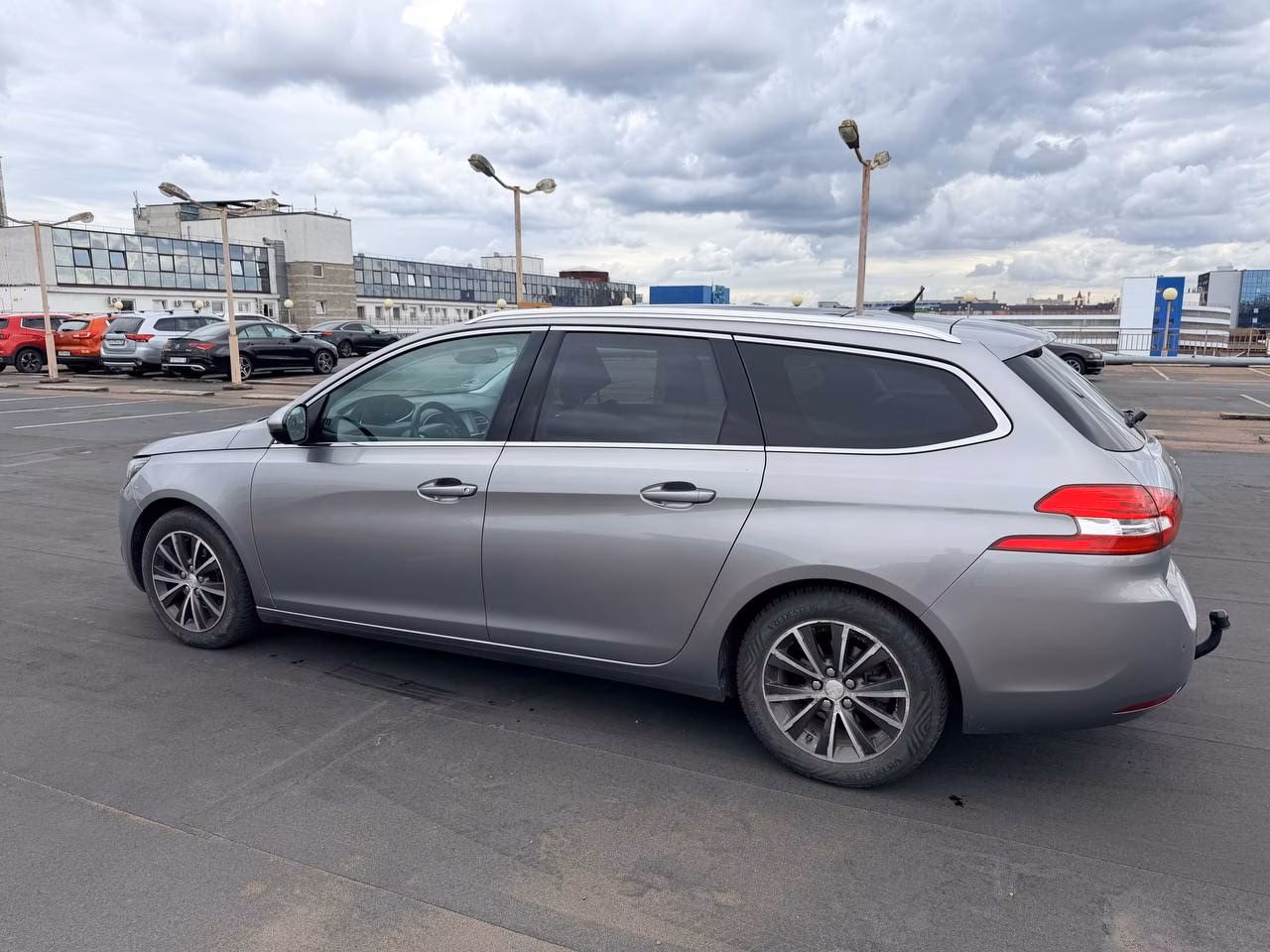 Peugeot 308 фото 5