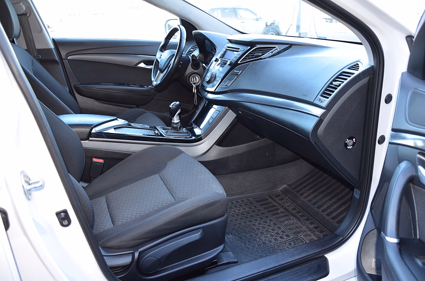 Hyundai i40 фото 21