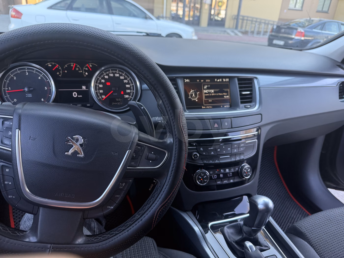 Peugeot 508 фото 7