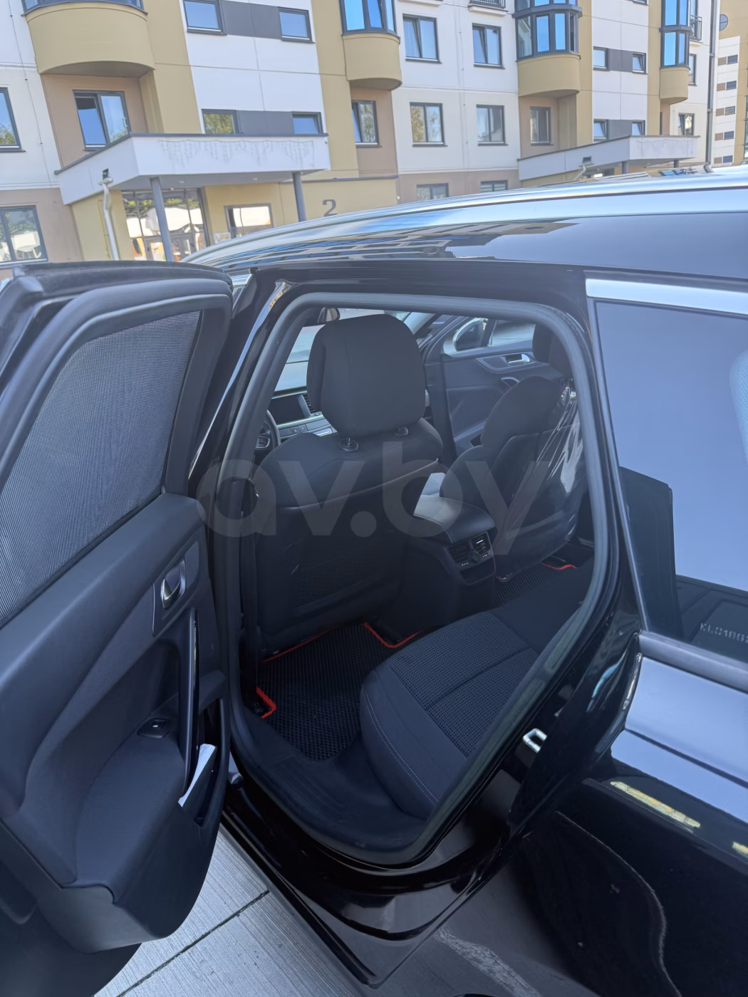 Peugeot 508 фото 9