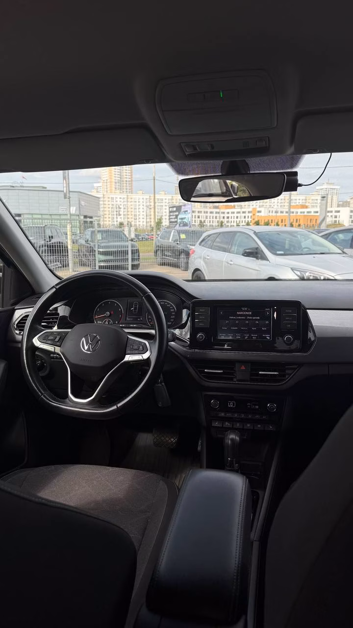 Volkswagen Polo Sedan фото 16
