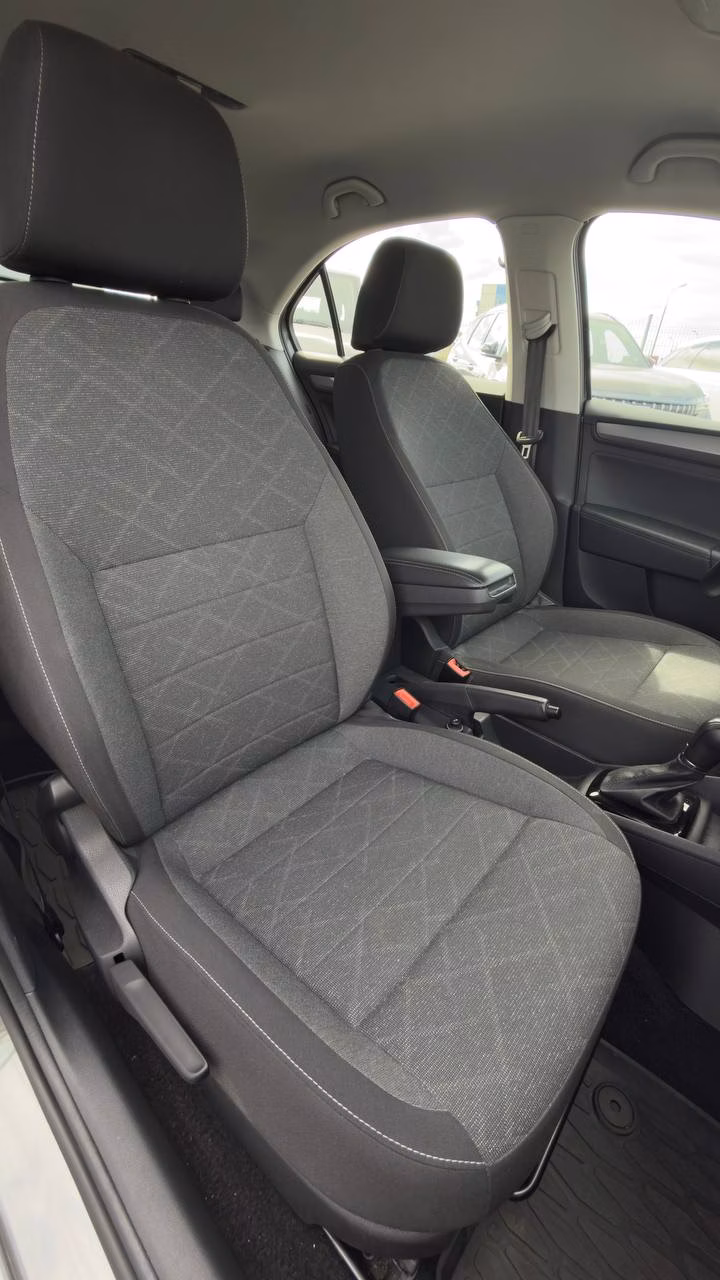 Volkswagen Polo Sedan фото 18