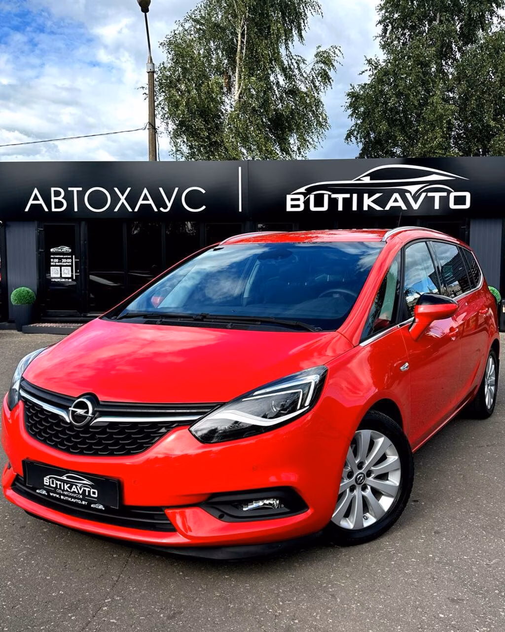 Opel Zafira фото 3