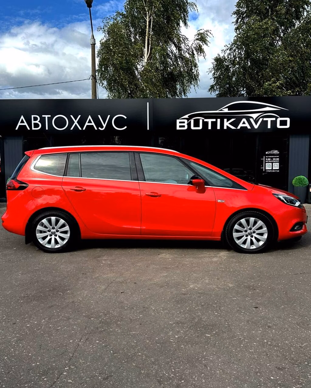 Opel Zafira фото 8