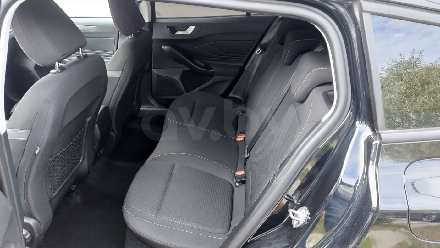 Ford Focus фото 11