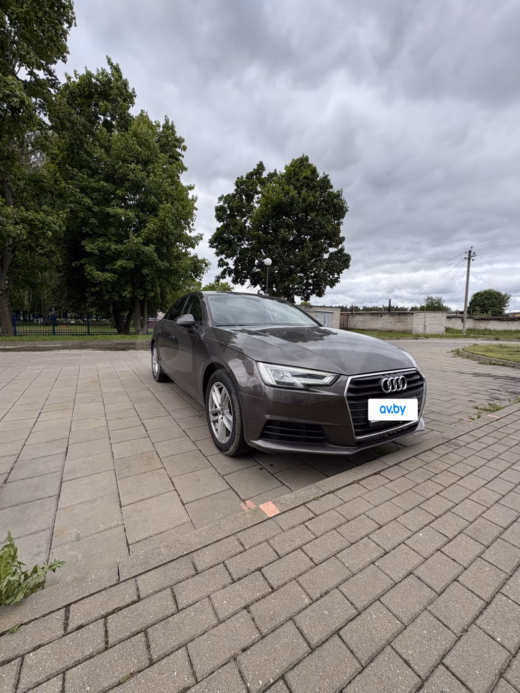 Audi A4 фото 2