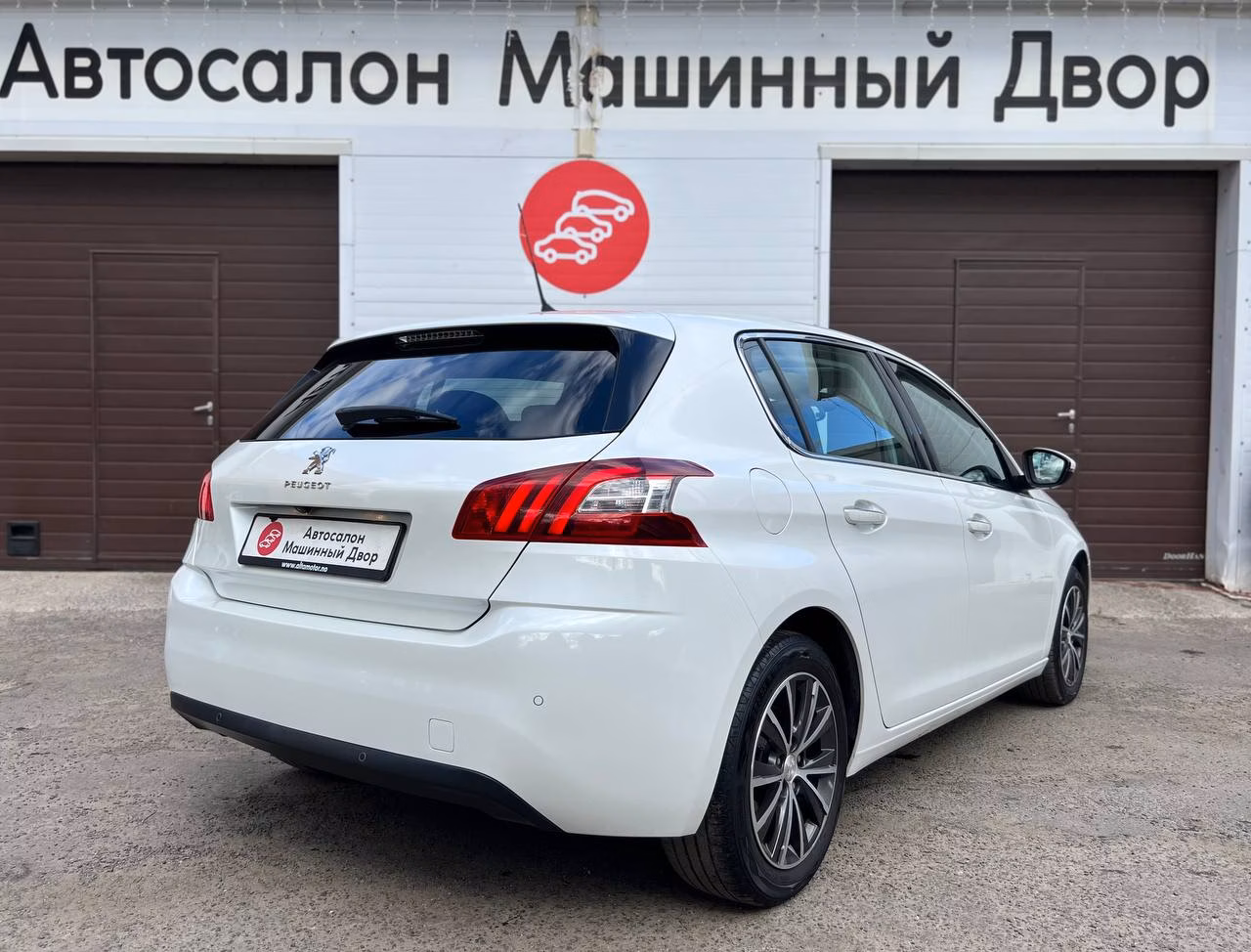 Peugeot 308 фото 5