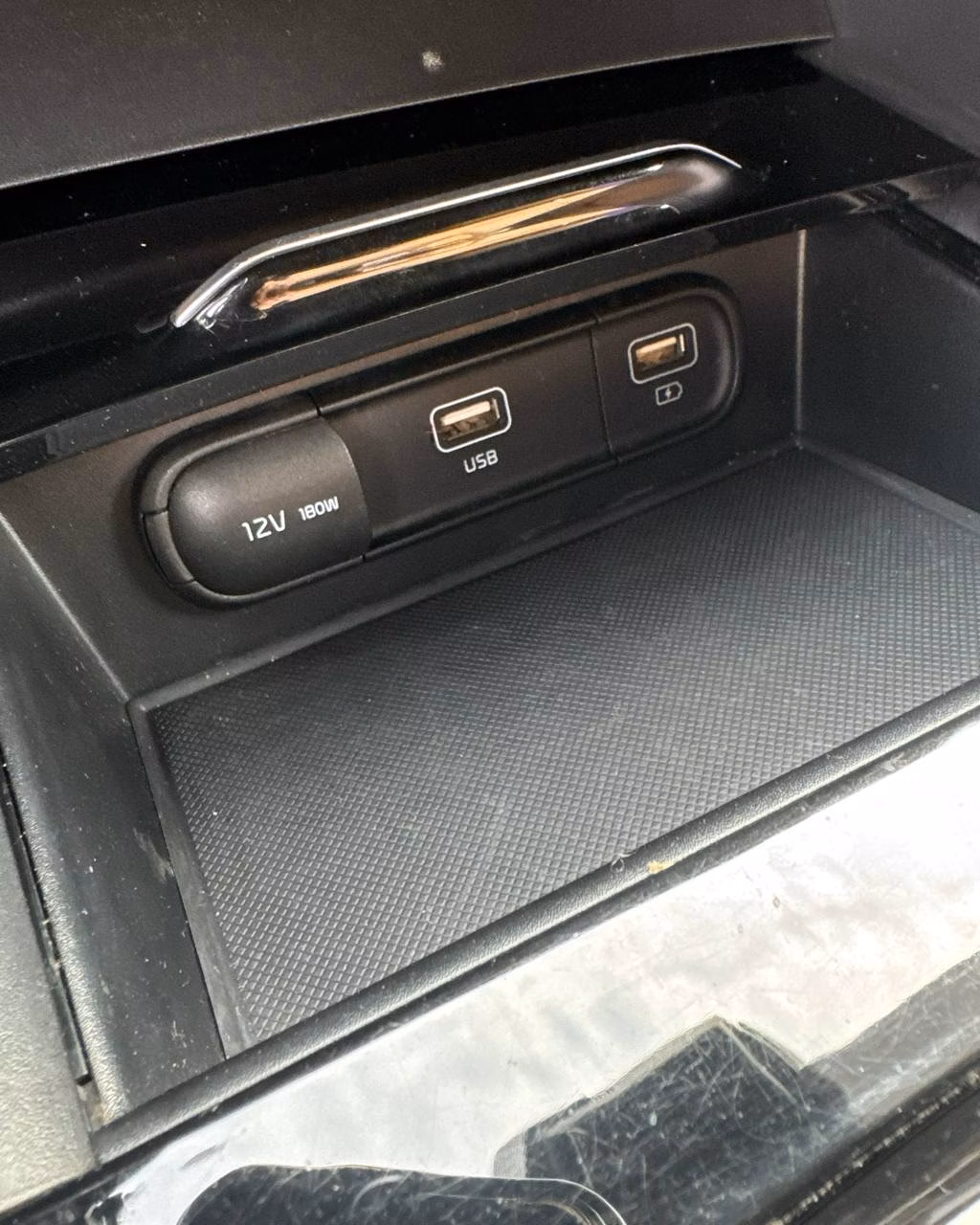 Kia K5 фото 24