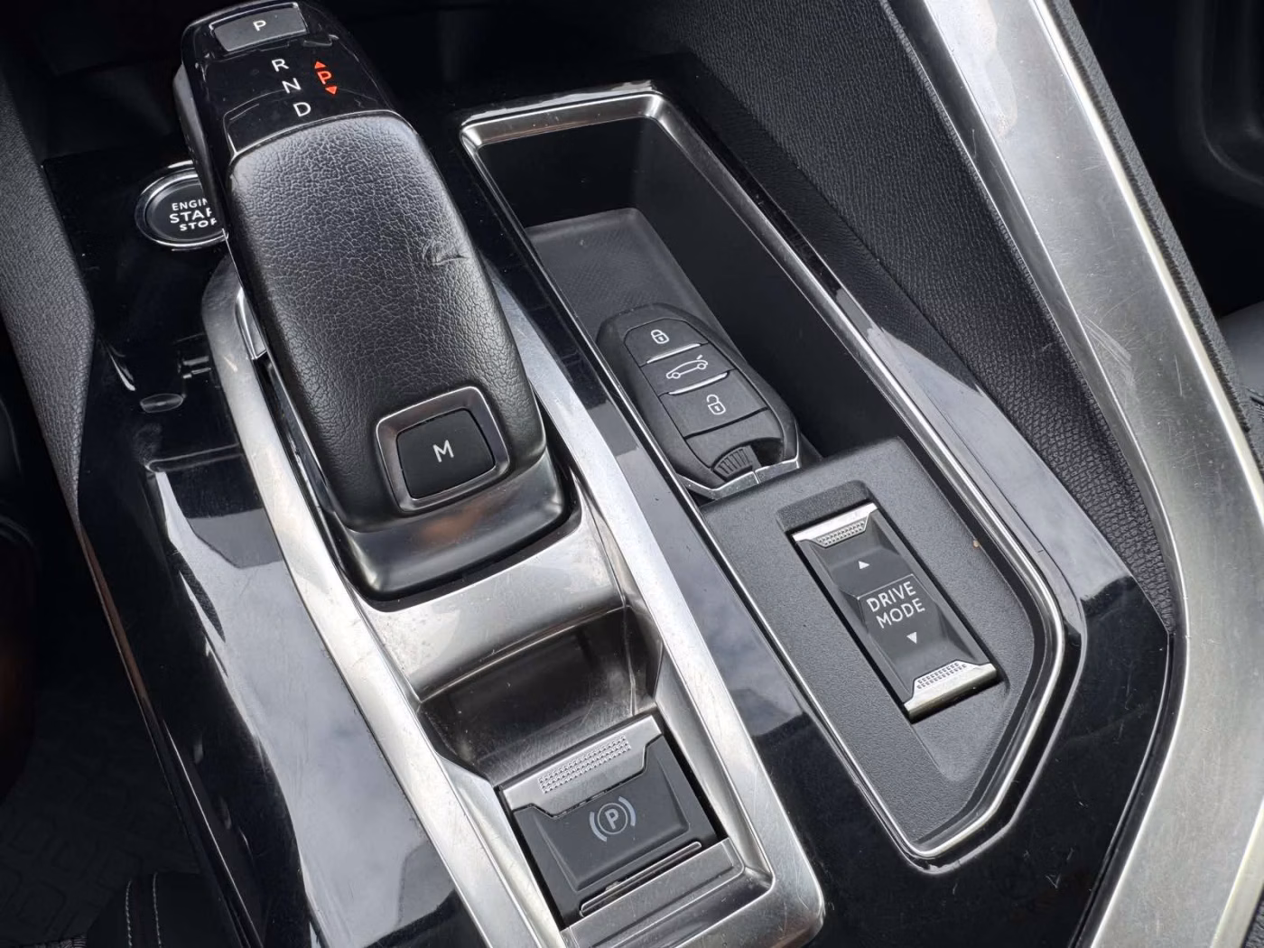 Peugeot 5008 фото 22
