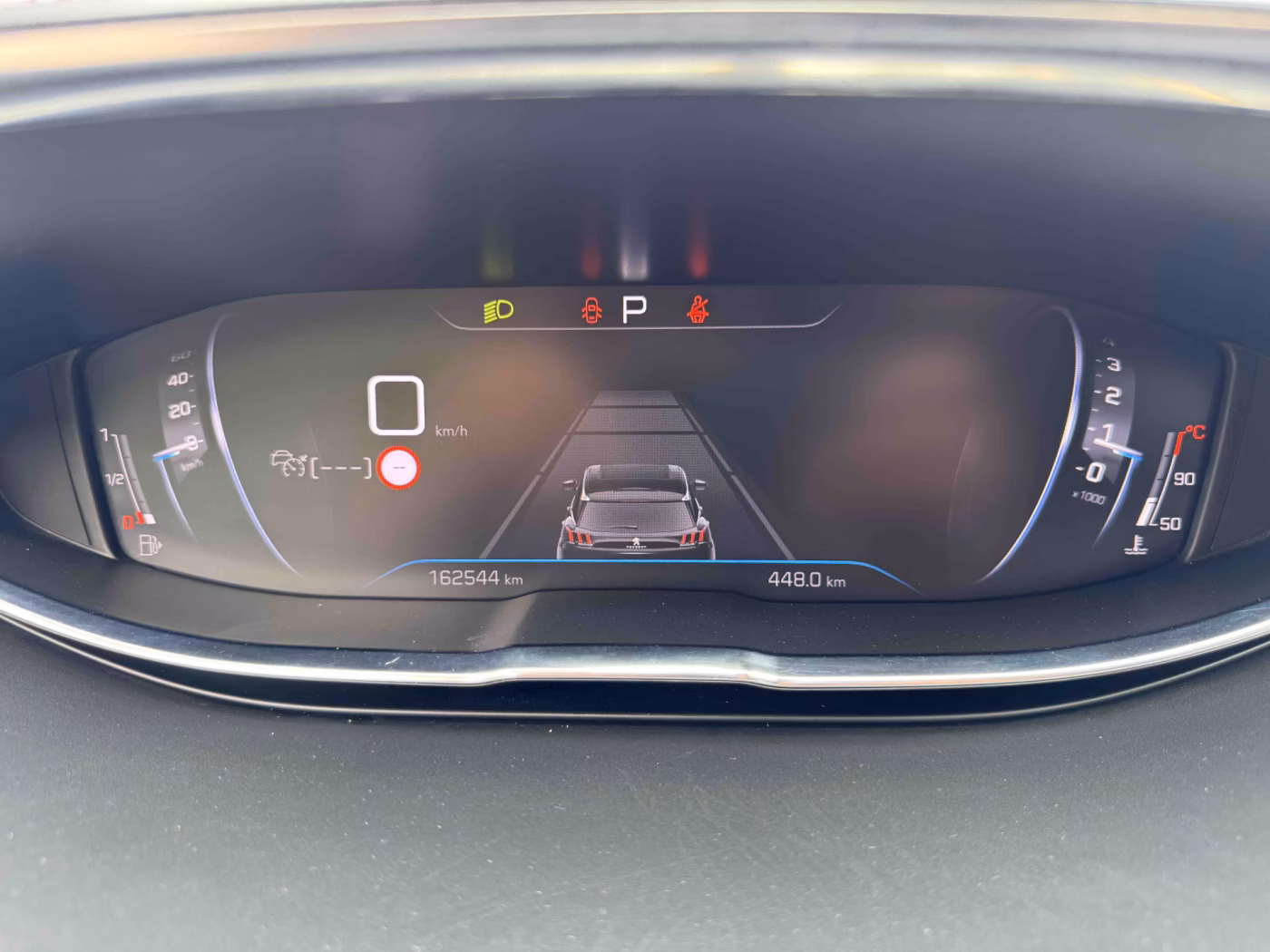 Peugeot 5008 фото 16