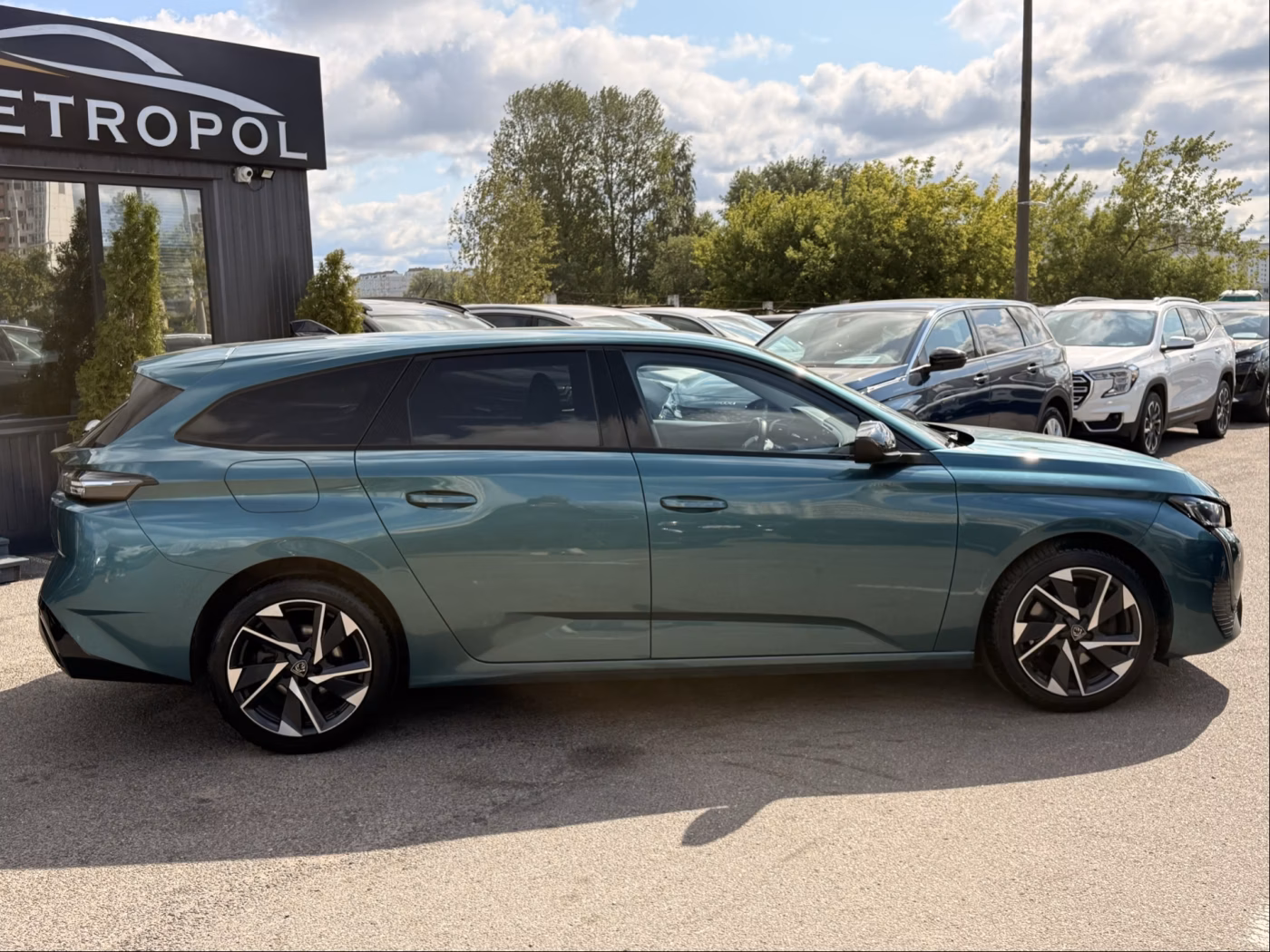 Peugeot 308 фото 9